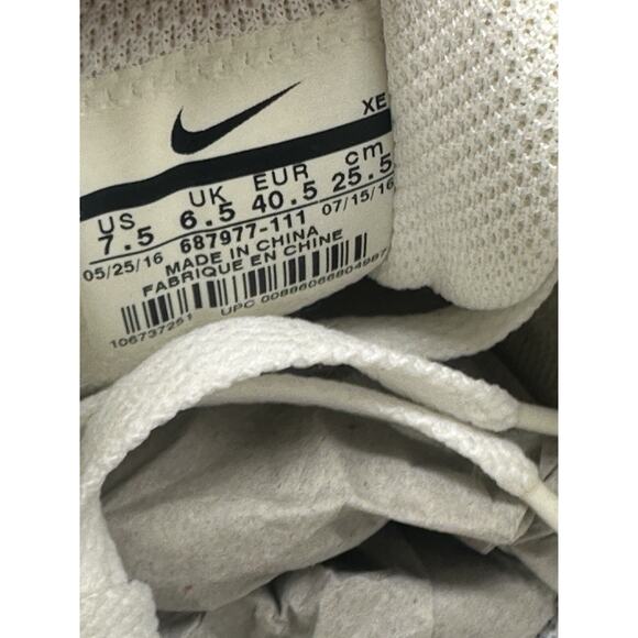 Nike Air Max LTD 3 Triple White 687977-111 Men’s Size 7.5 Women’s Size 9 - Picture 7 of 7